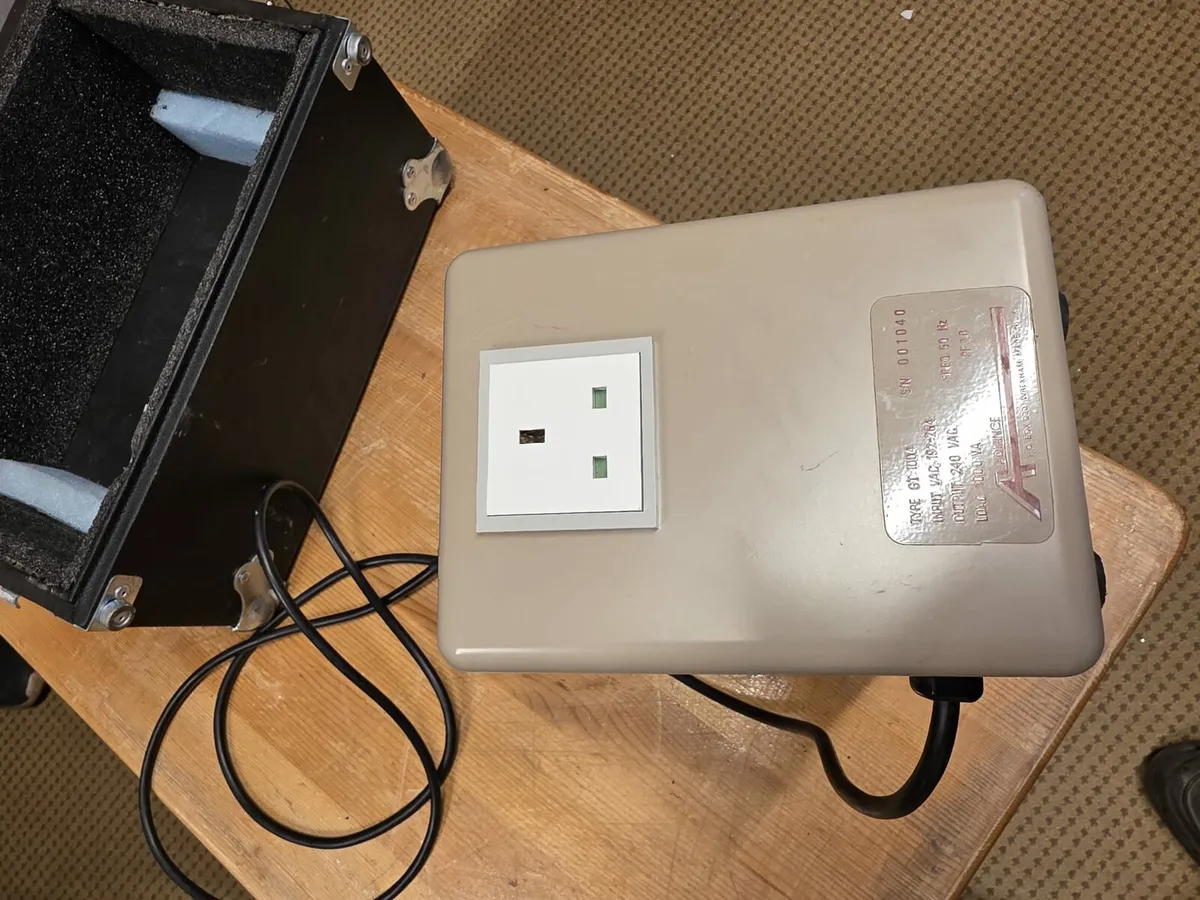 Stabilising Transformer - Image 4