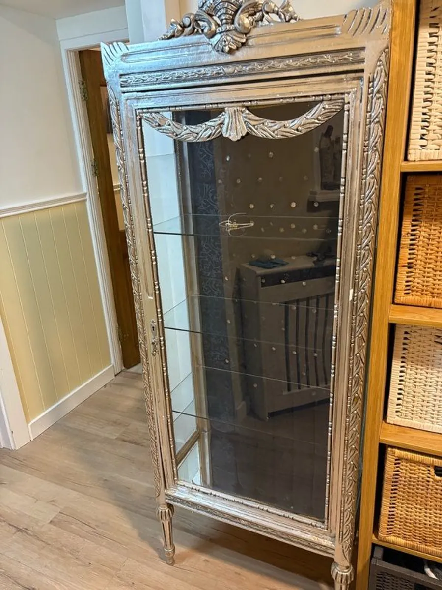 display cabinet - Image 3