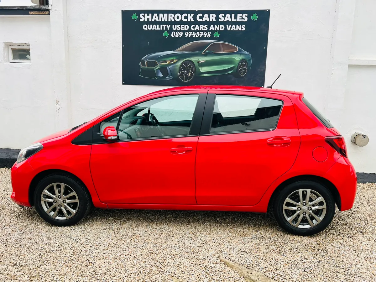 2016 Toyota Yaris 1.0 Luna *only 17000 from new* - Image 2