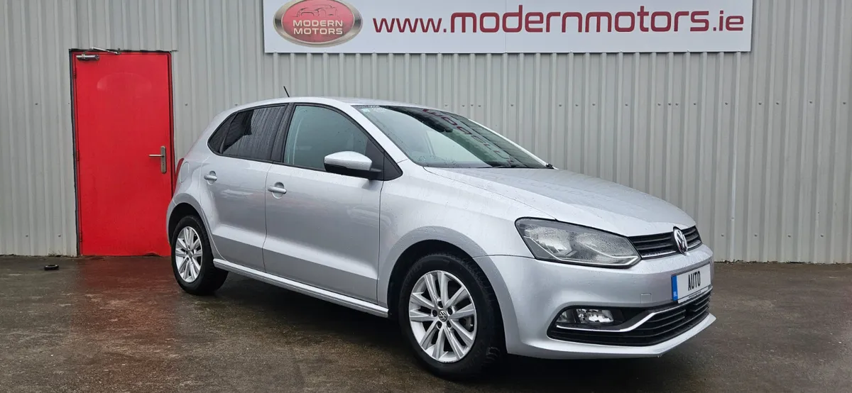 Volkswagen Polo 1.2 auto comfort+ high spec - Image 3
