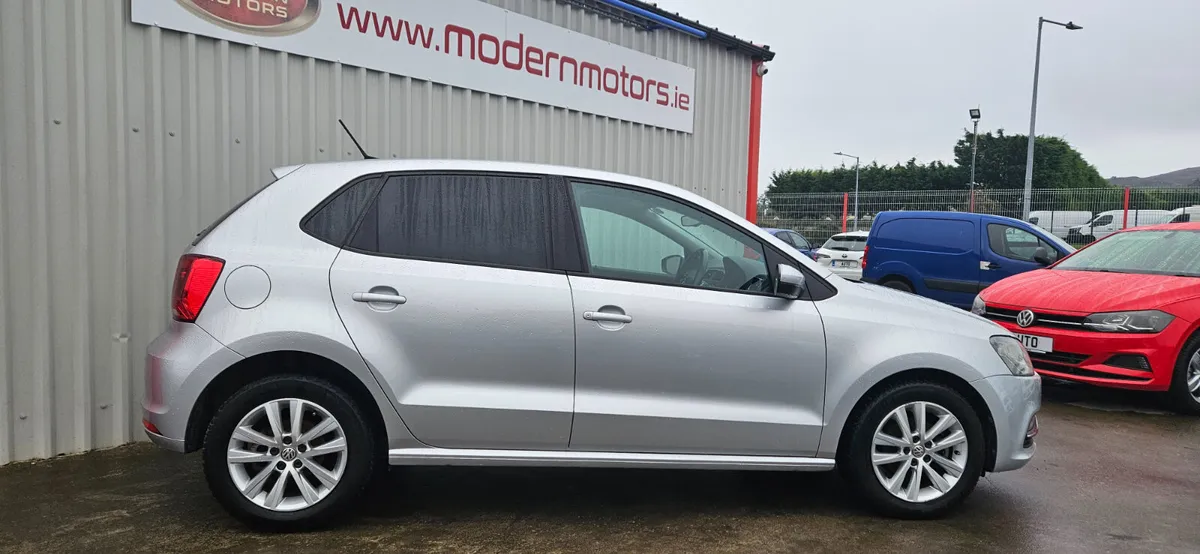 Volkswagen Polo 1.2 auto comfort+ high spec - Image 4