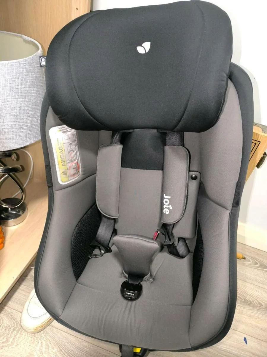 Joie 360 swivel car seats isofix - Image 2