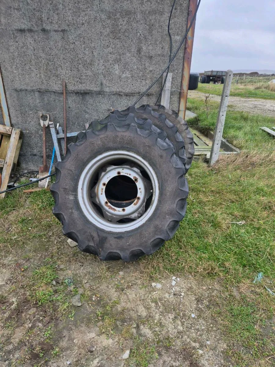 4/ 13.6.24 front tyres - Image 2