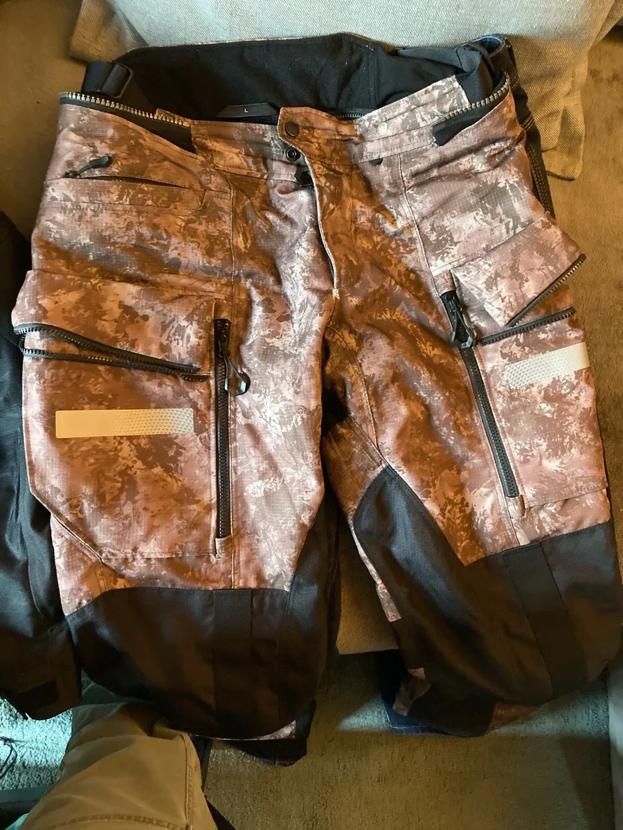 Motorcycle revit jacket +trousers - Image 2