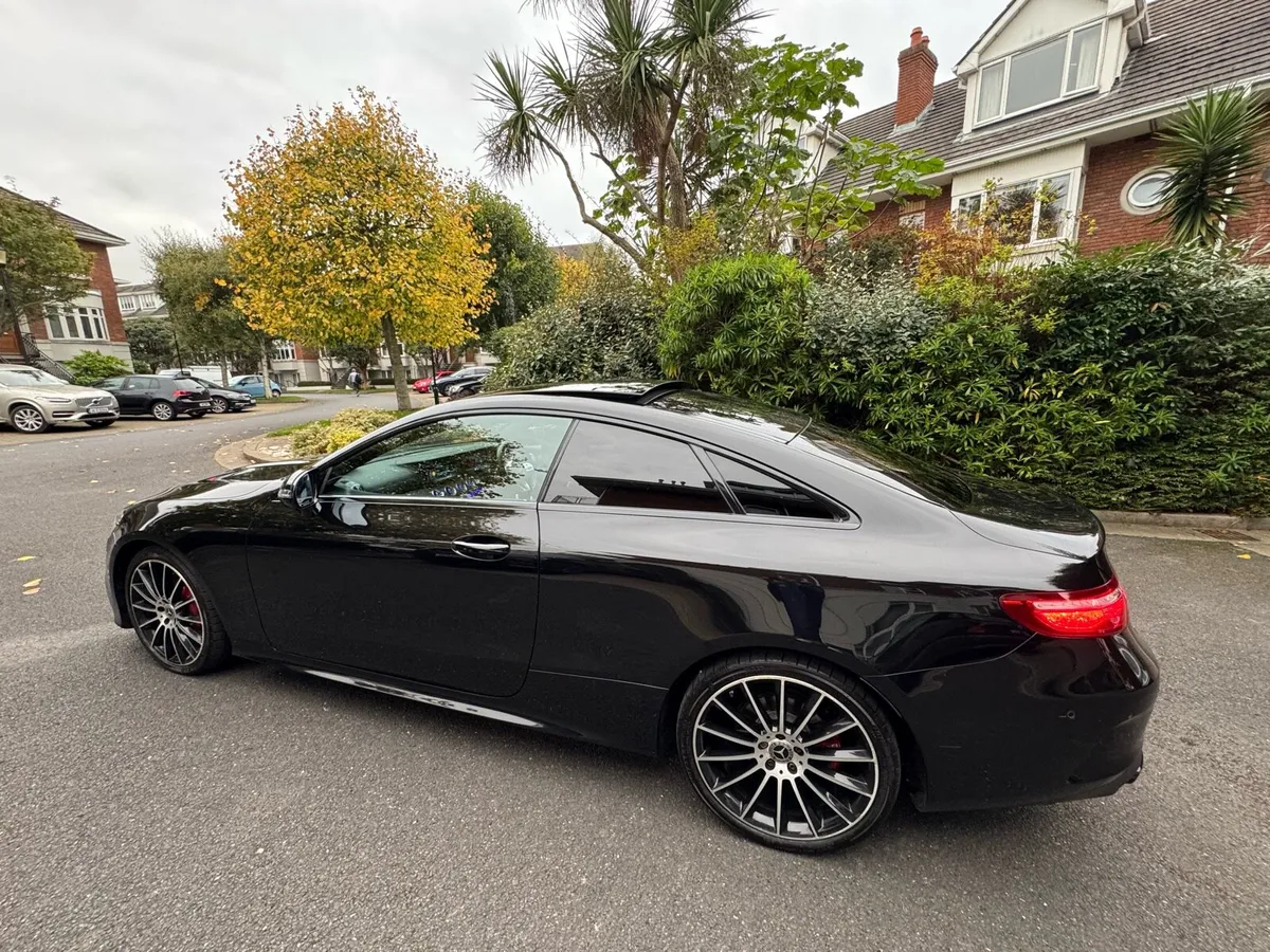 Mercedes E220 AMG Coupe - Image 4