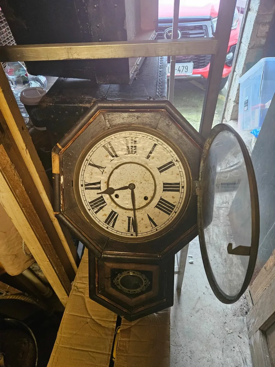 Vintage Wall Clock - Image 4