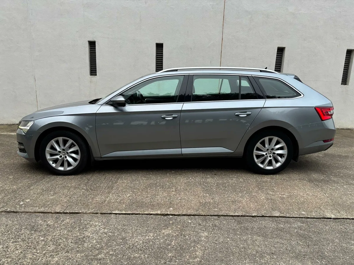 Skoda Superb 2.0 Tdi Estate 2021 - Image 1