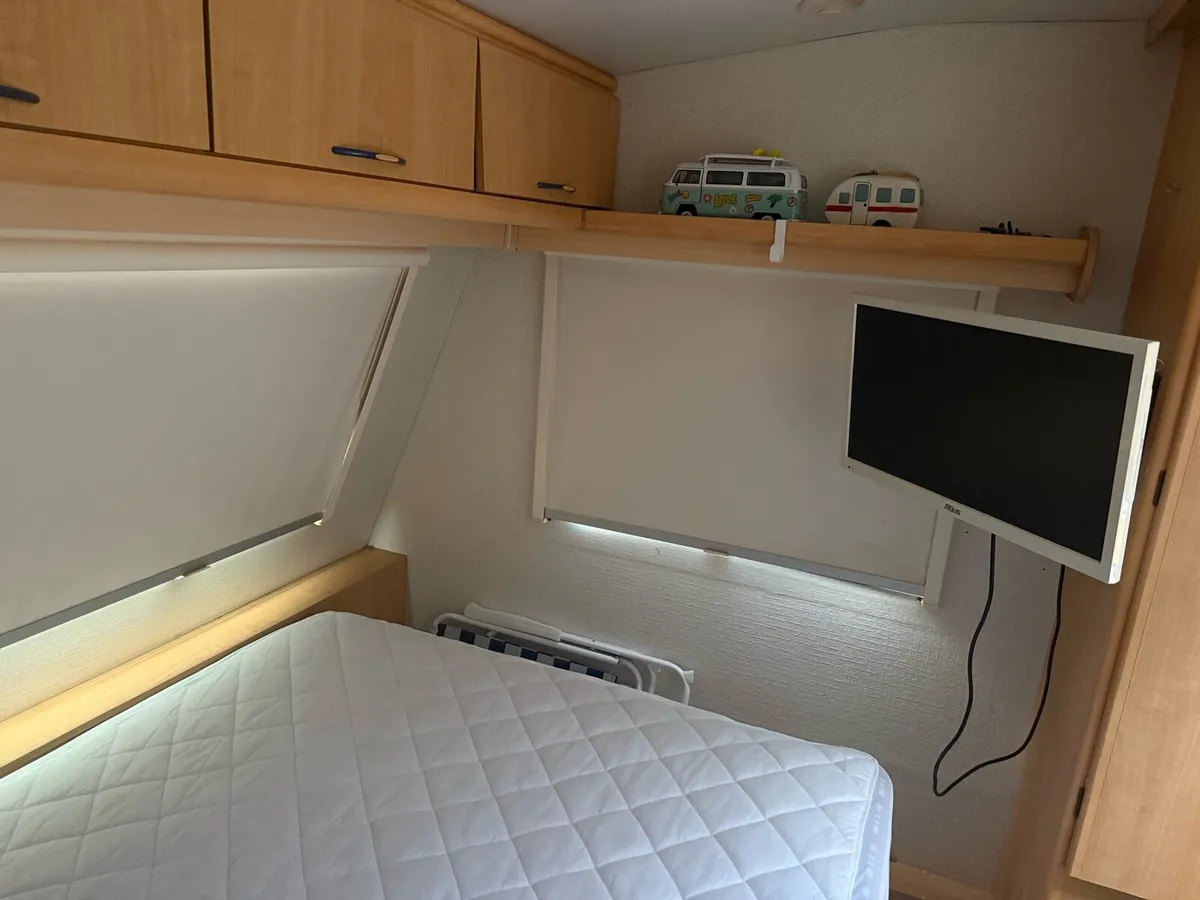 6 berth sterckeman caravan - Image 4