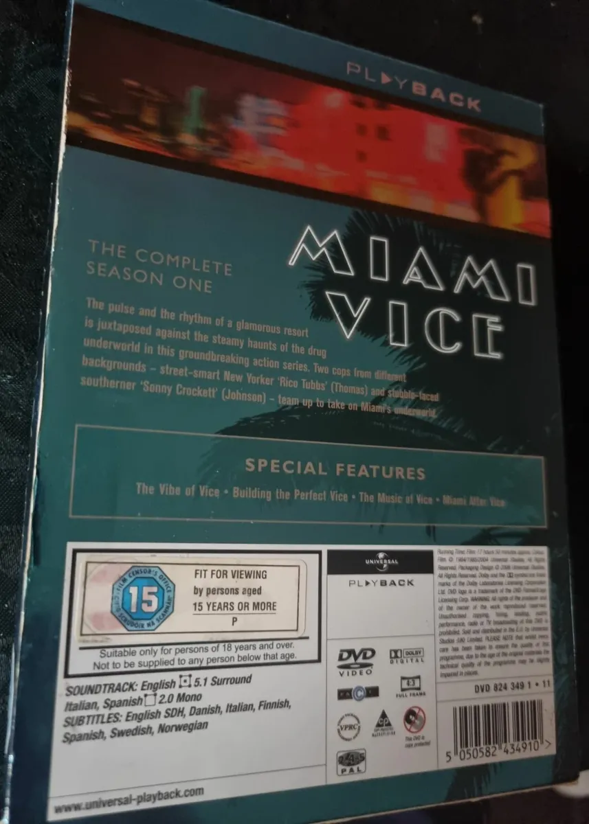 Miami Vice - Image 2