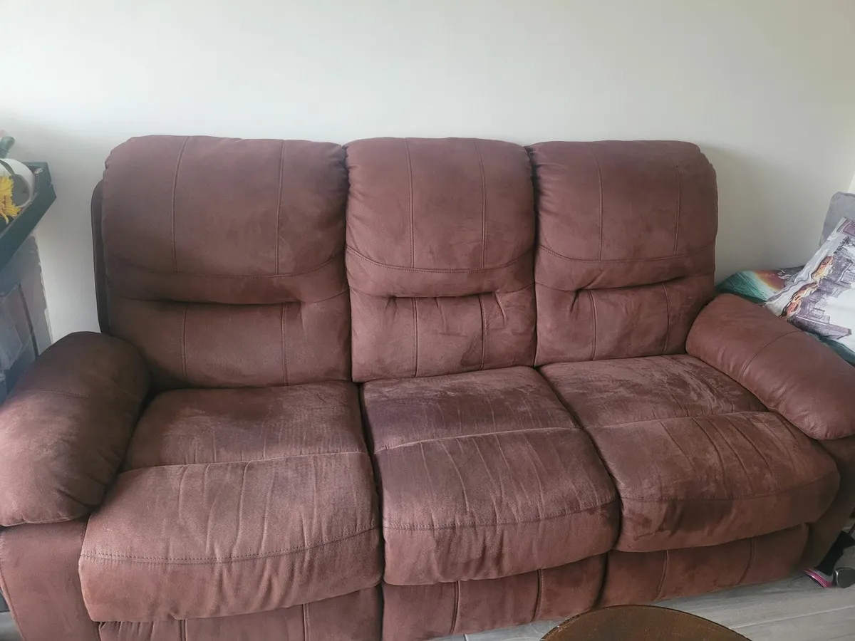 3 seater sofa - Image 1