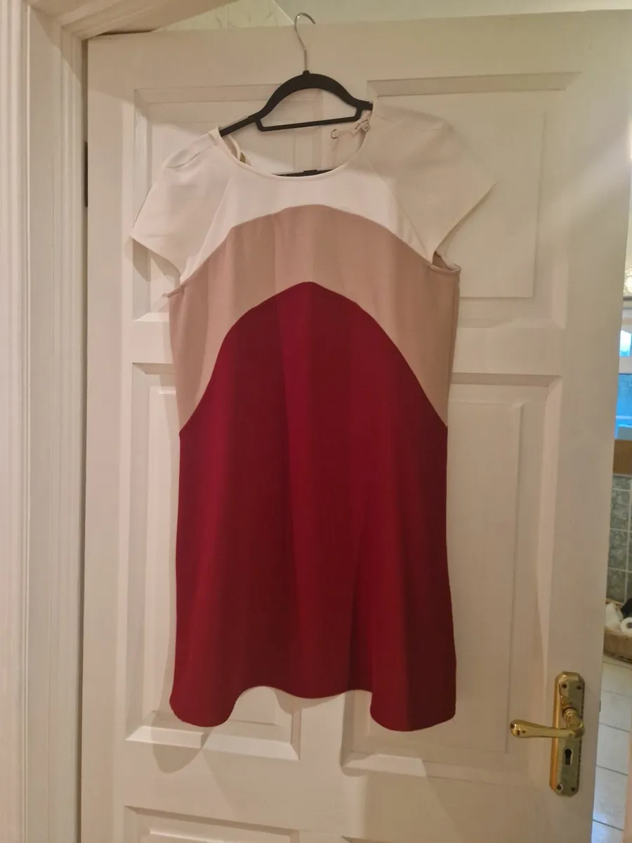Clothes - Image 3