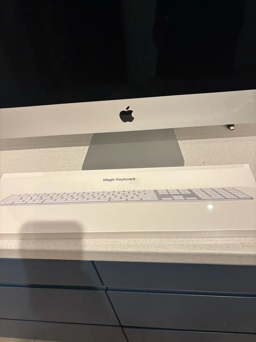 iMac 27’’ 2020, 3.3 6-Core i5, 16Gb Ram, 500GB - Image 3