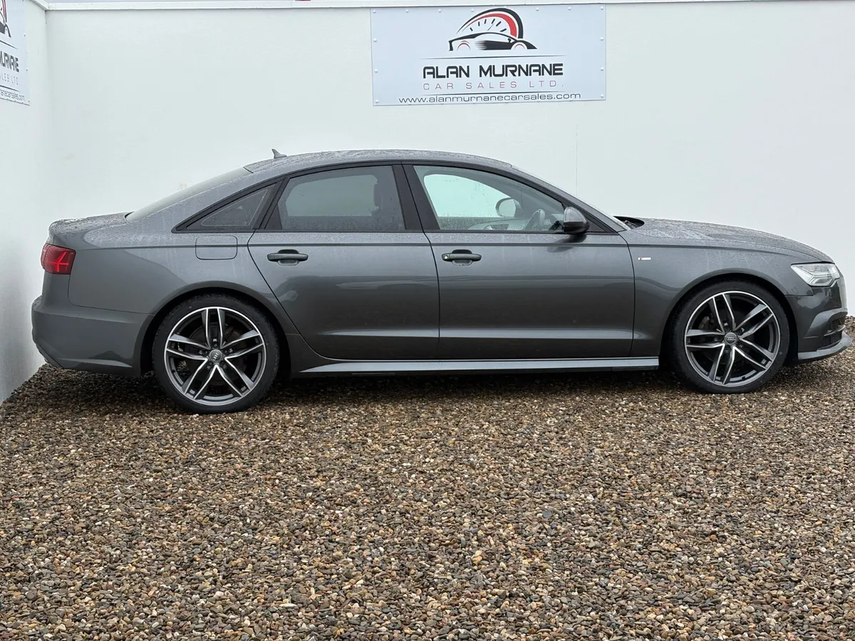 AUDI A6 S-LINE AUTO 2017 * LOW MILES* - Image 4