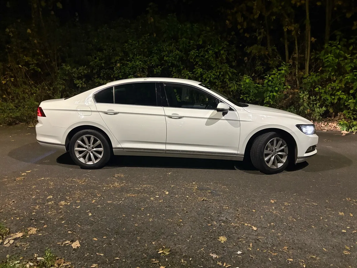 2015 VW PASSAT HIGHLINE LUXURY - NEW NCT, VW SH - Image 3