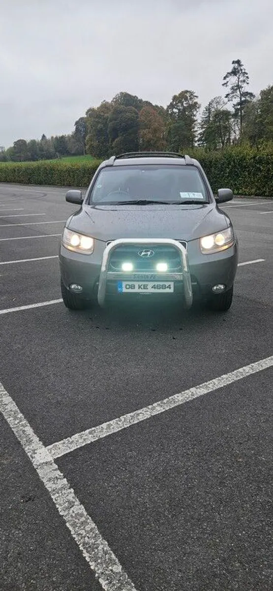 2008 Hyundai Santa Fe - Image 1