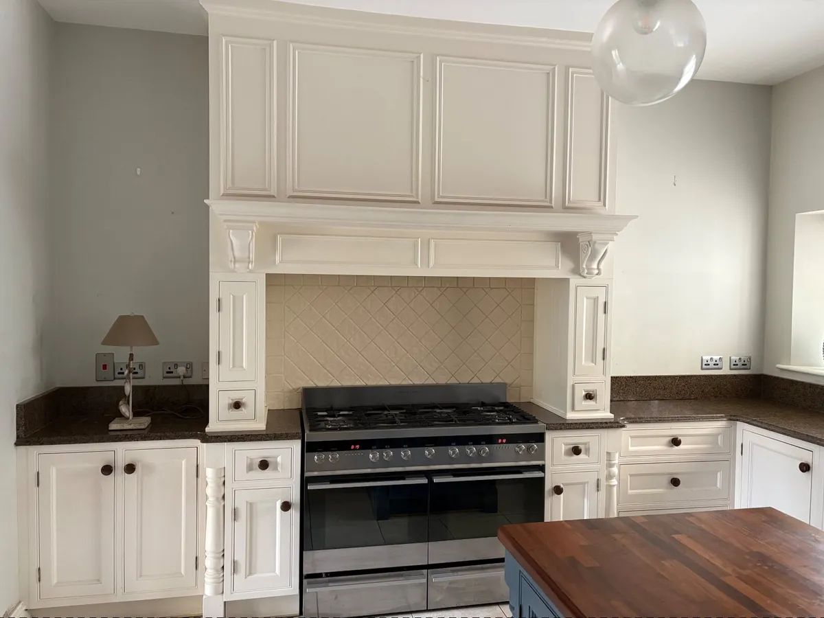Kitchen - Image 2