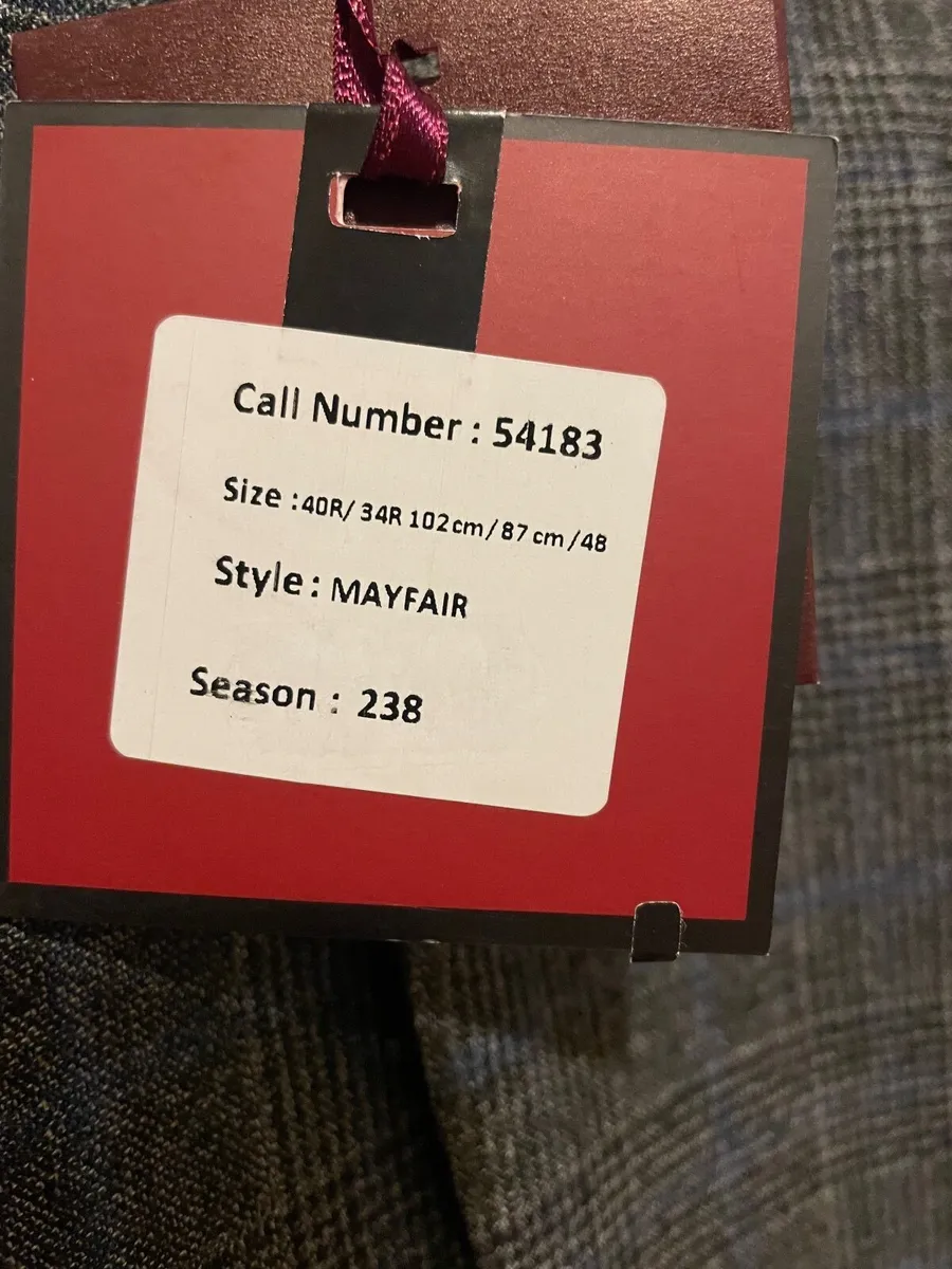 3 Piece Suit Never Worn - Image 3