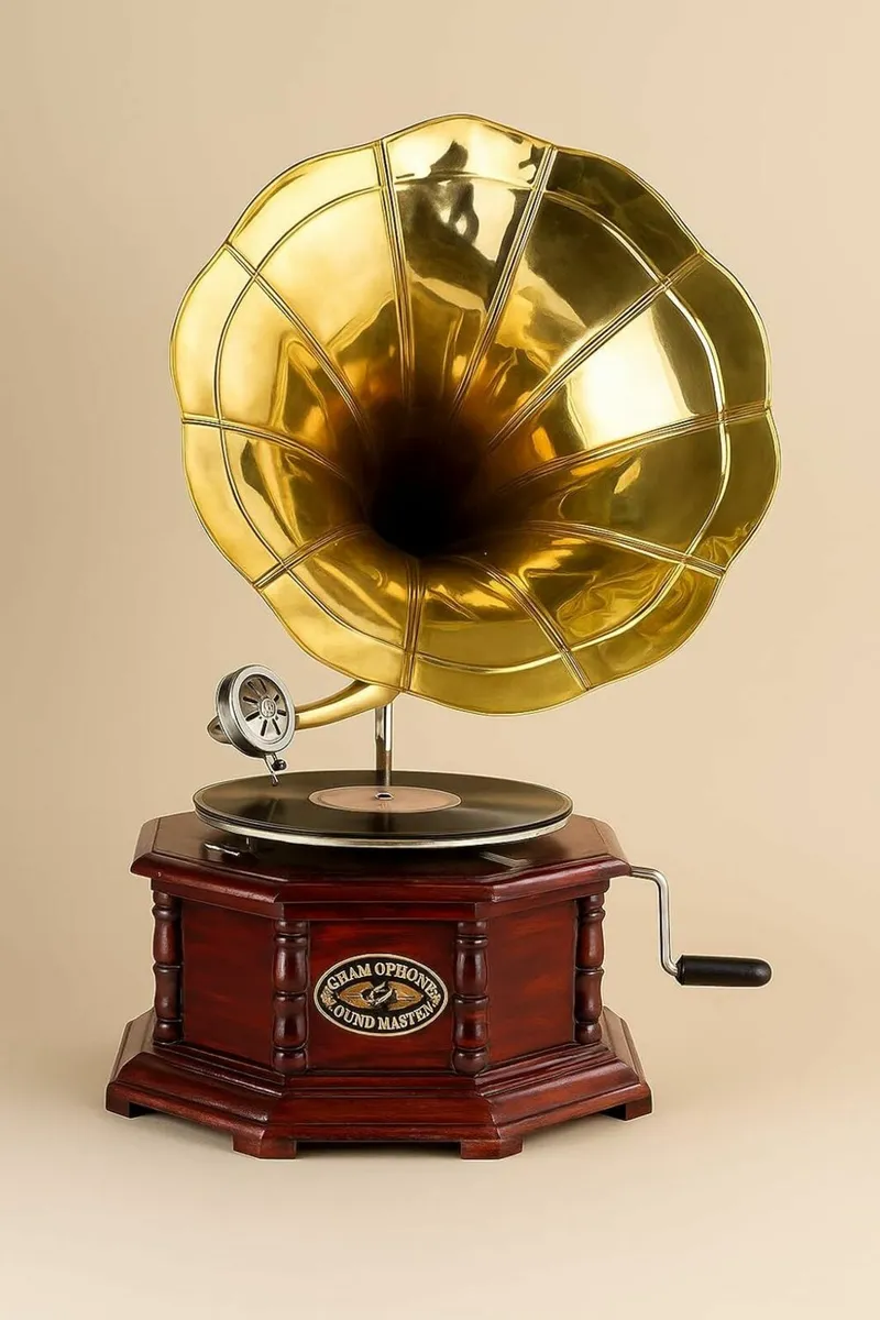 Vintage Gramophone Villa Fitzgerald Replica Wooden - Image 4