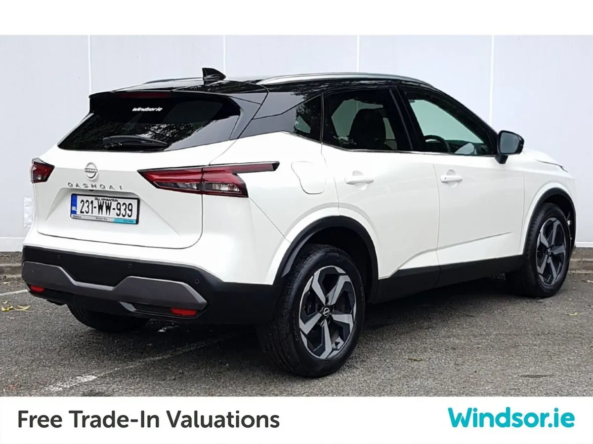 Nissan QASHQAI 1.3 PET Mild Hybrid SV Premium CVT - Image 3