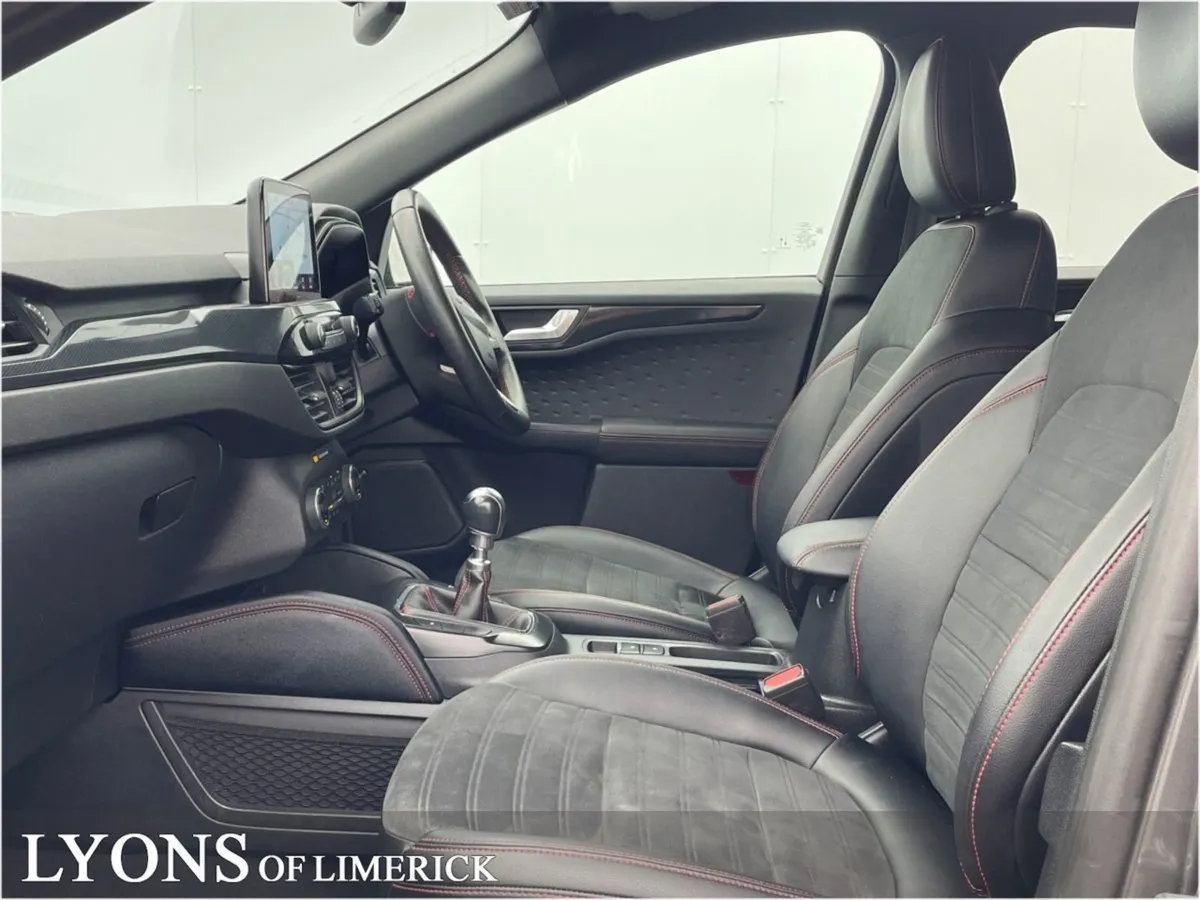 Ford Kuga 1.5 Ecoblue 120PS St-line X - Image 4