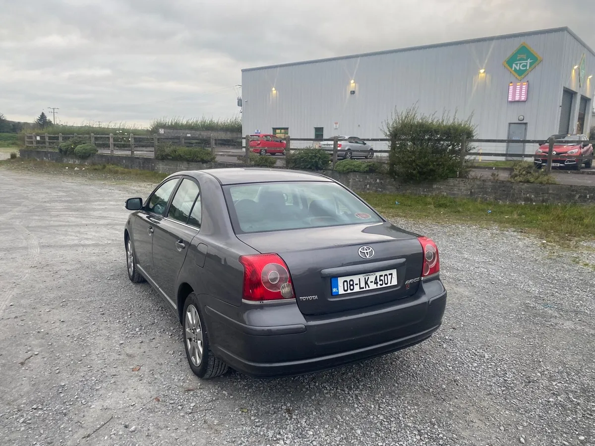 Toyota Avensis 2008 - Image 4