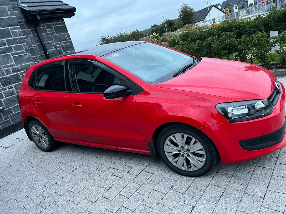 Volkswagen Polo 2014 - Image 2