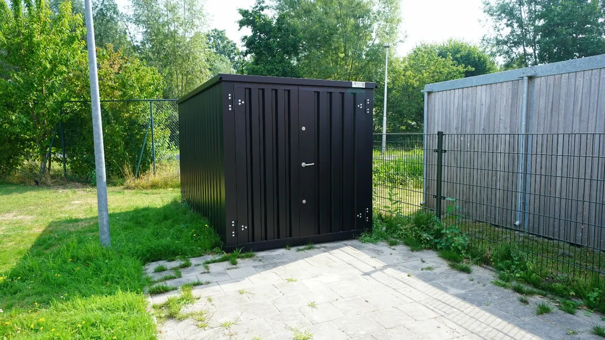 Compact Storage Container 4x2m – Easy to Move! - Image 4