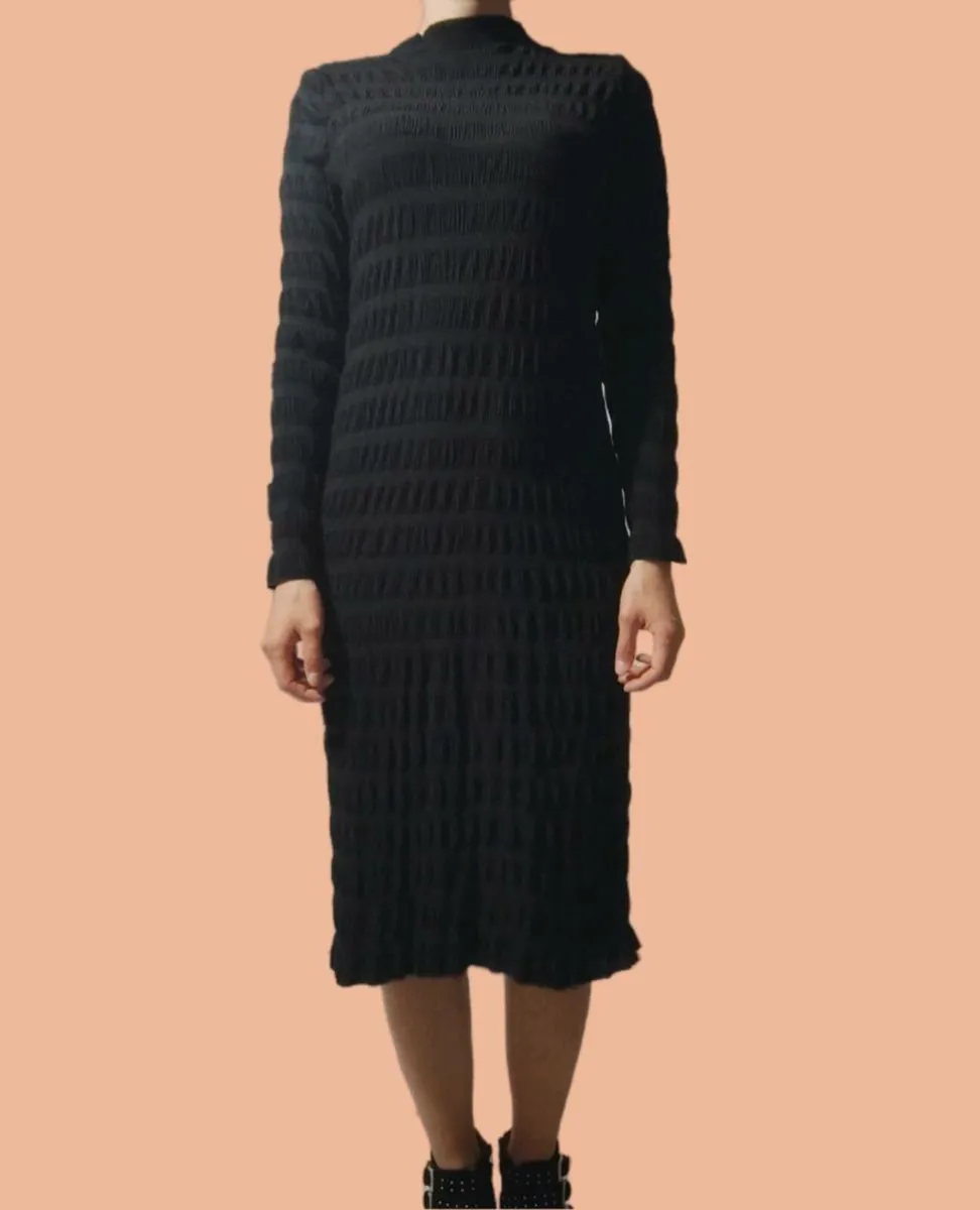 Stylish H&M Midi Dress – Size M - Image 1