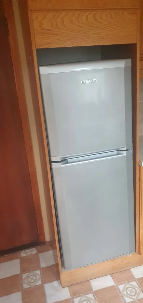 Fridge freezer - Image 1