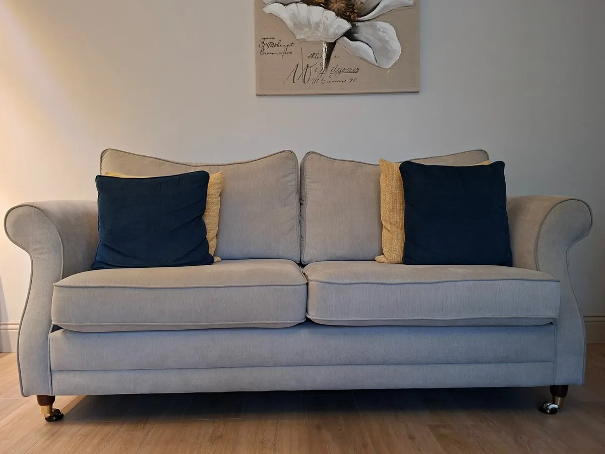 Furniture - Image 3
