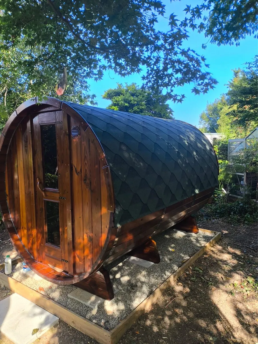 Sauna/ hot tub/ plunge pool/ phytosauna - Image 1