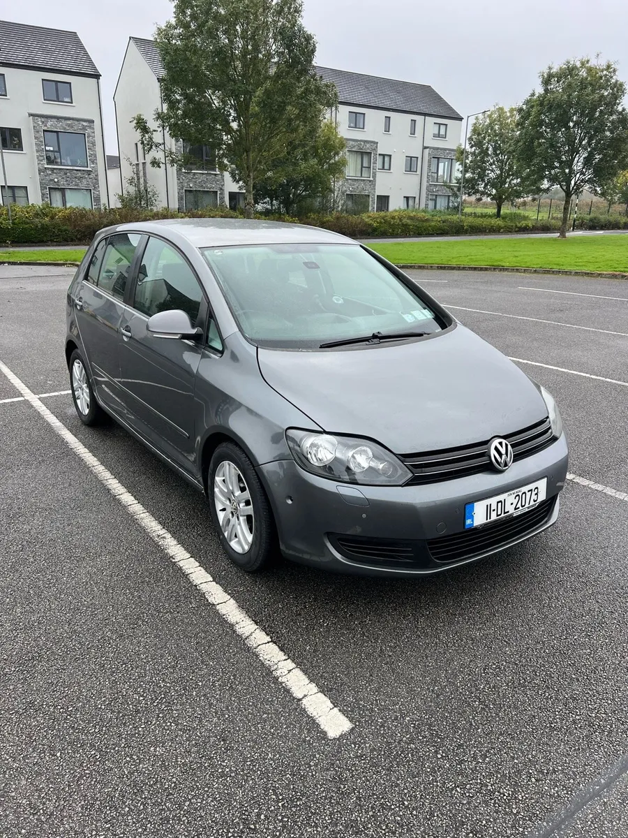 1.6tdi automatic Volkswagen Golf - Image 1