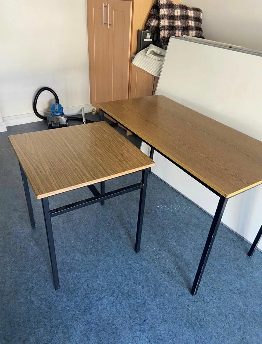 TABLES (600 x 600, 1200 x 600)