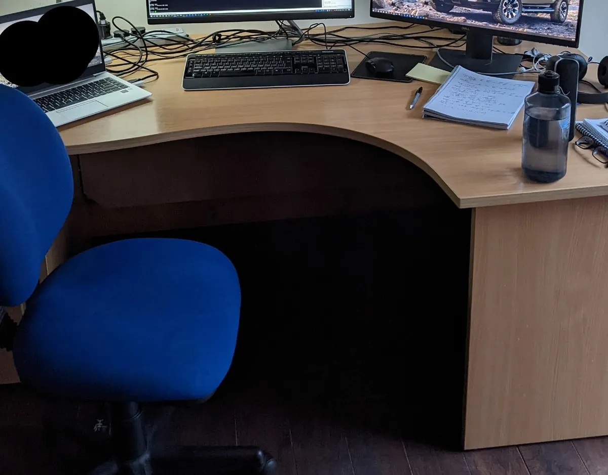 Office Desk - Image 3