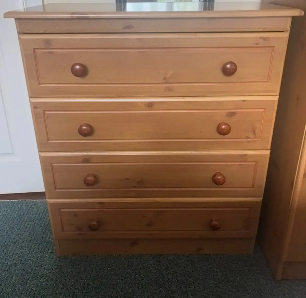 Bedroom furniture - Image 1