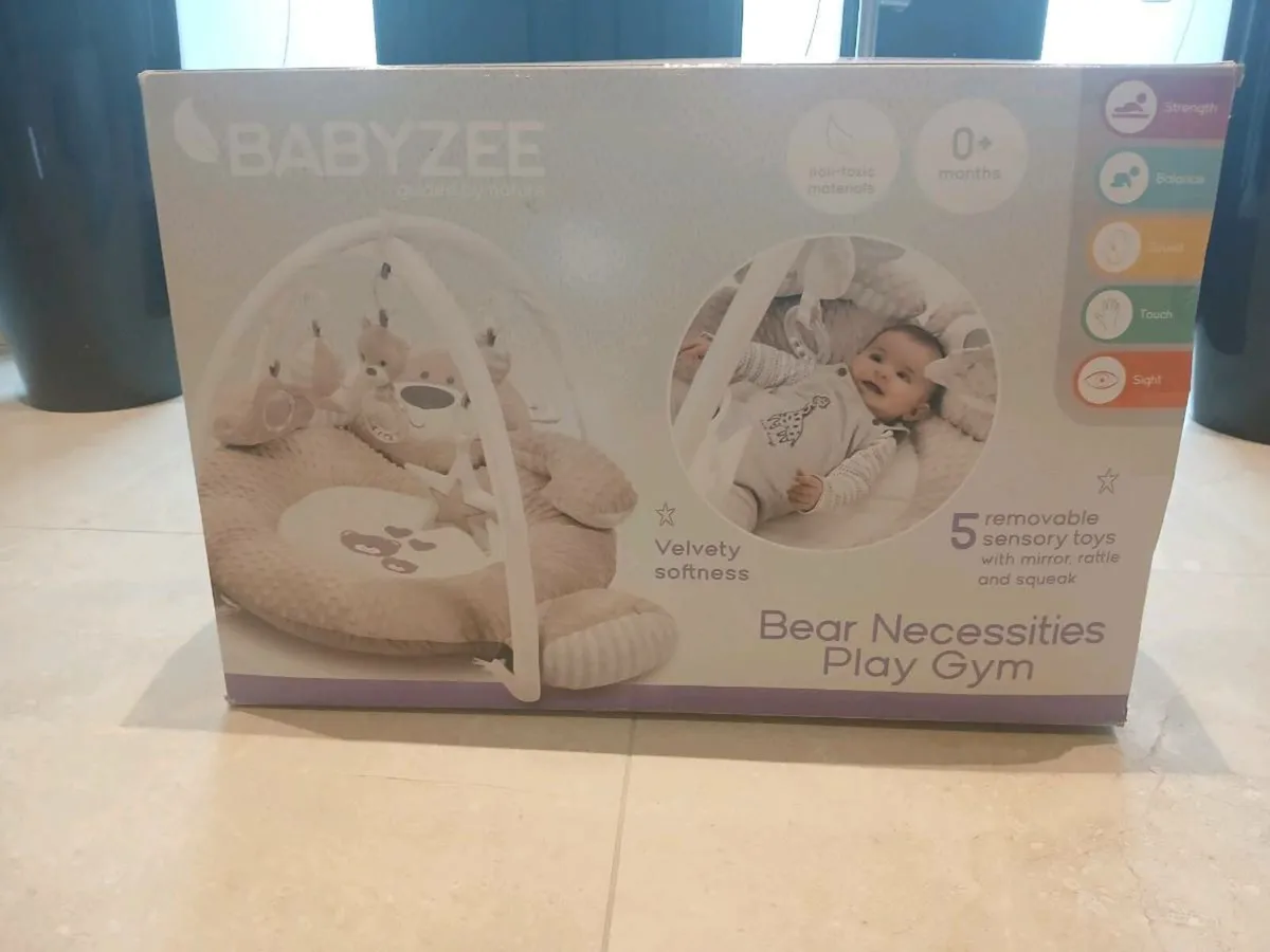 BABYZEE bear necessities play Gym - Image 1