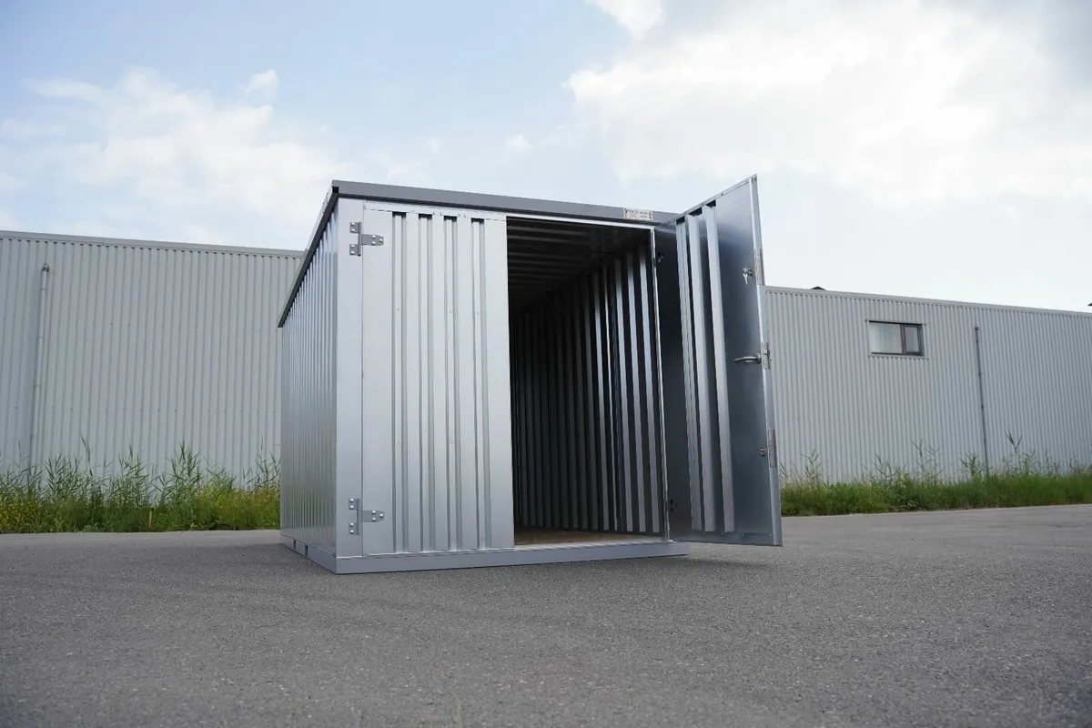 Storage Container – Rust-Free and Ready to Deliver - Image 1