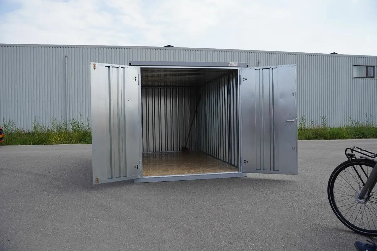 Storage Container – Rust-Free and Ready to Deliver - Image 3