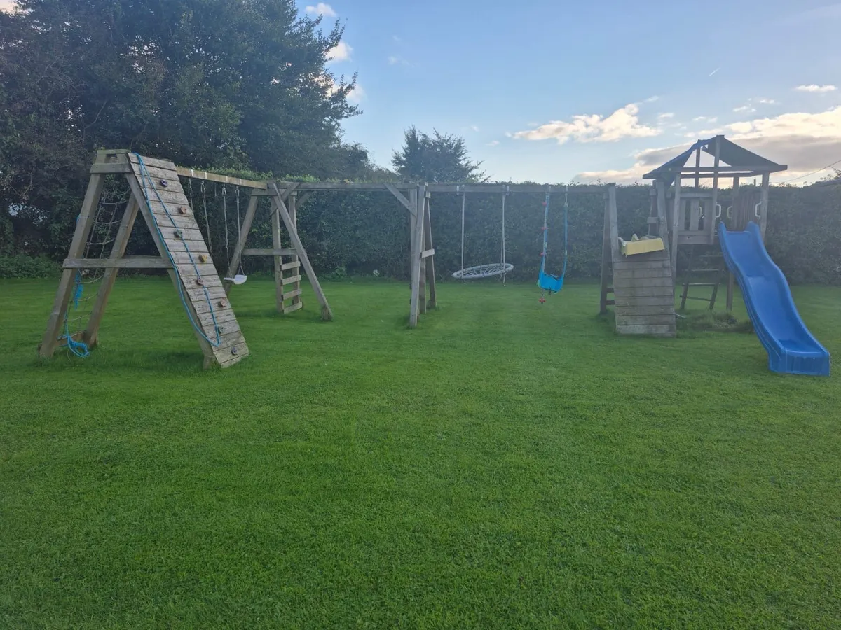 Play centre - Image 3