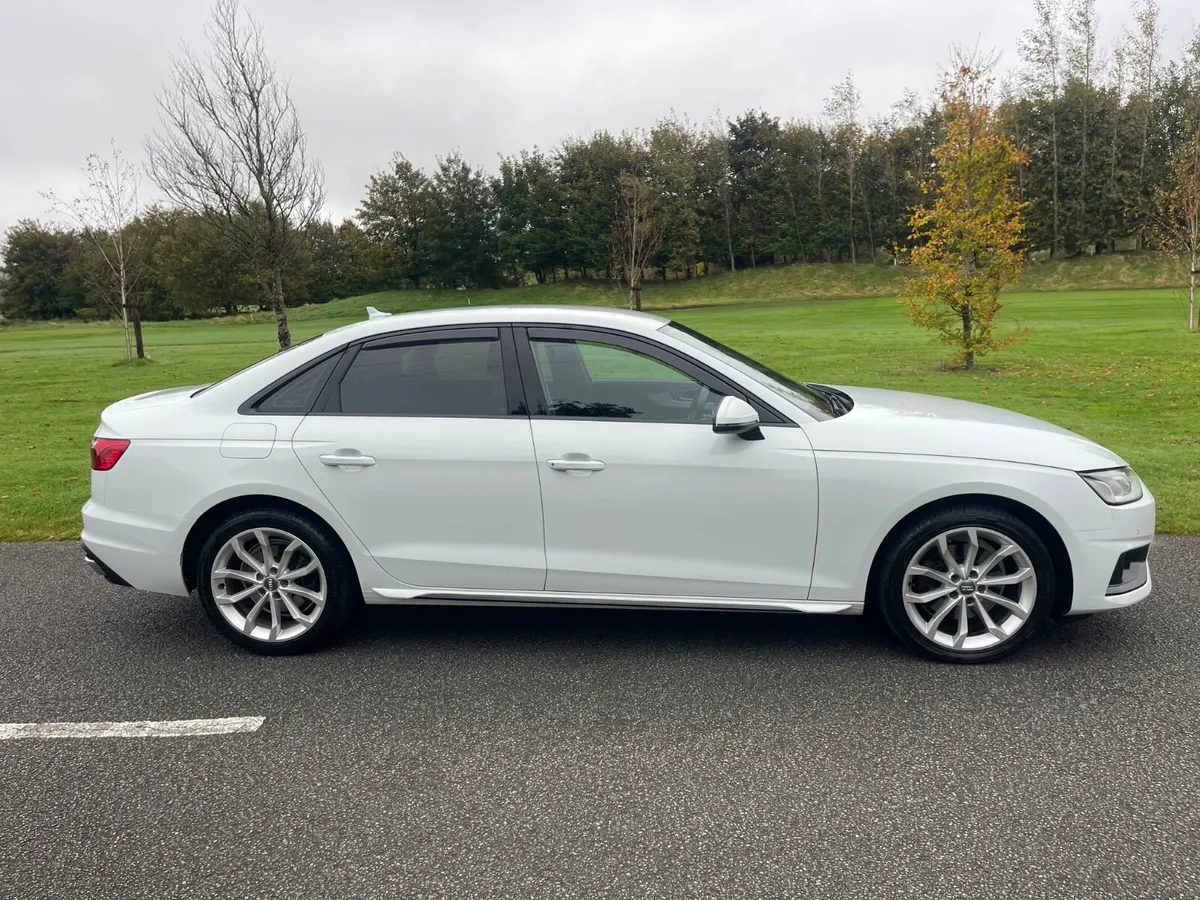 Audi A4 2020 SPORTS - Image 2