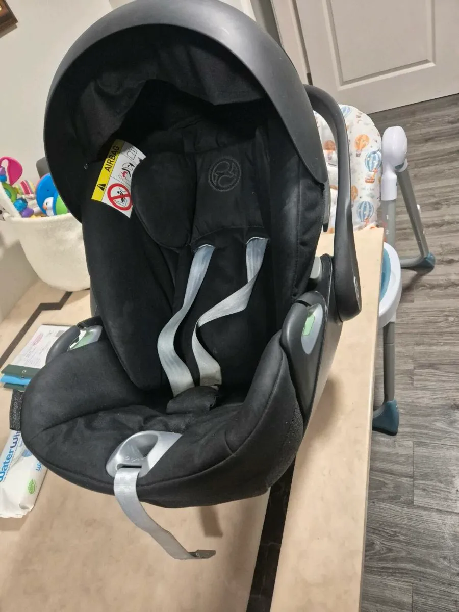 Joolz travel system - Image 3