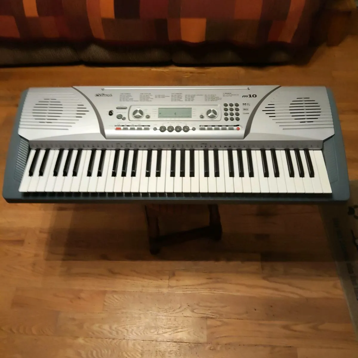 ELECTRONIC KEYBOARD - Image 3