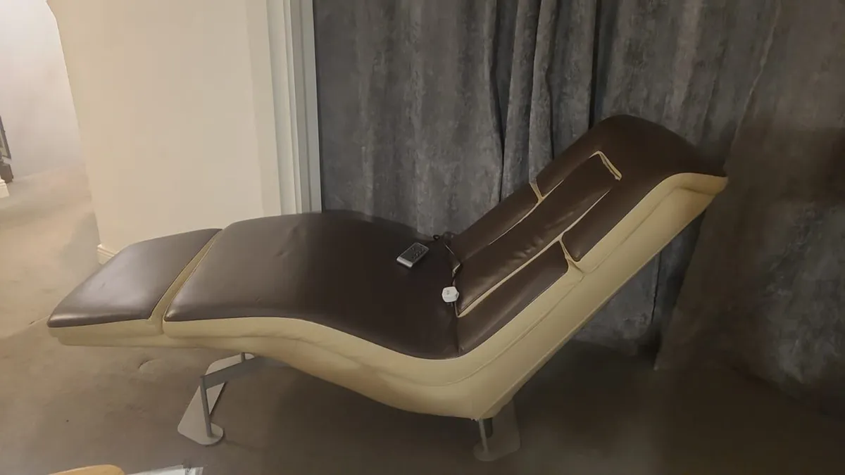 *FREE TO TAKE**Massage chair - Image 3