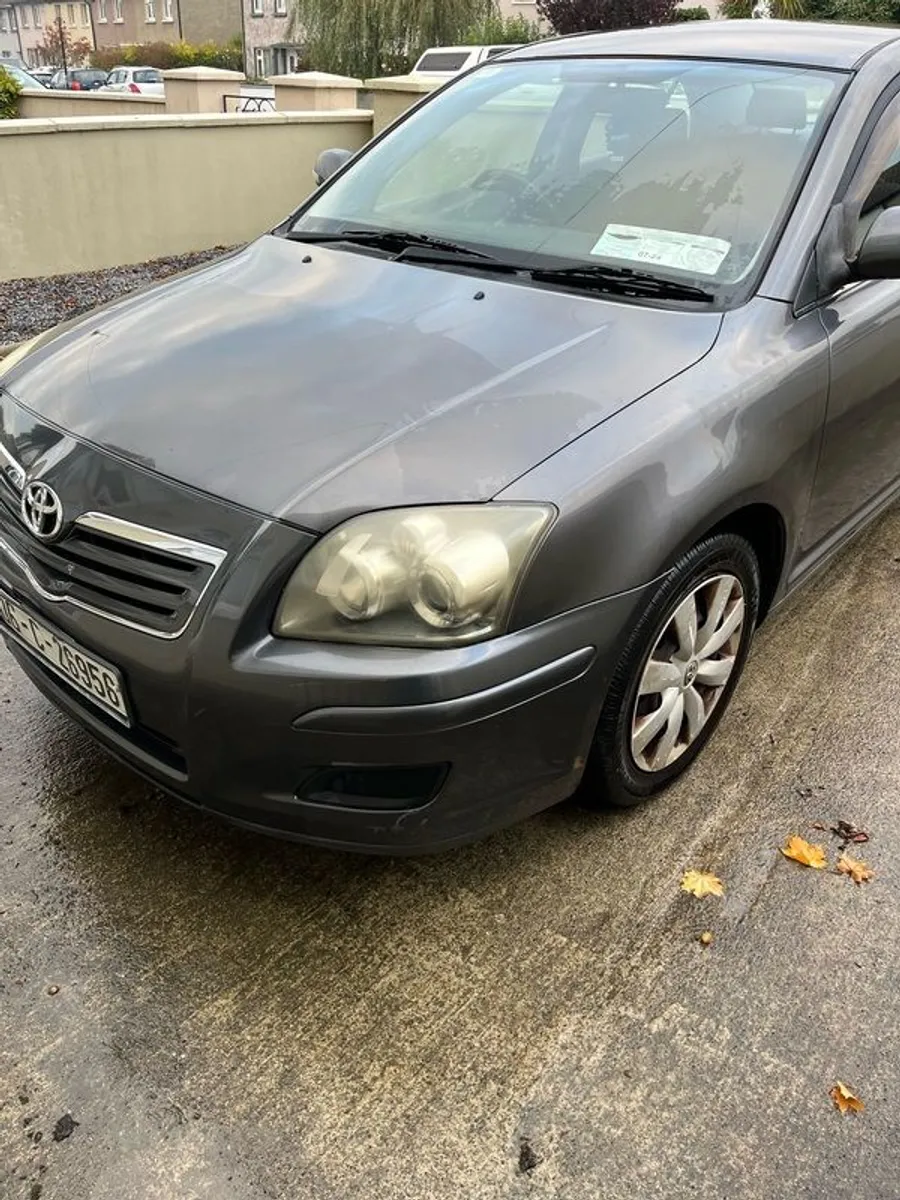 2006 Toyota Avensis - Image 2
