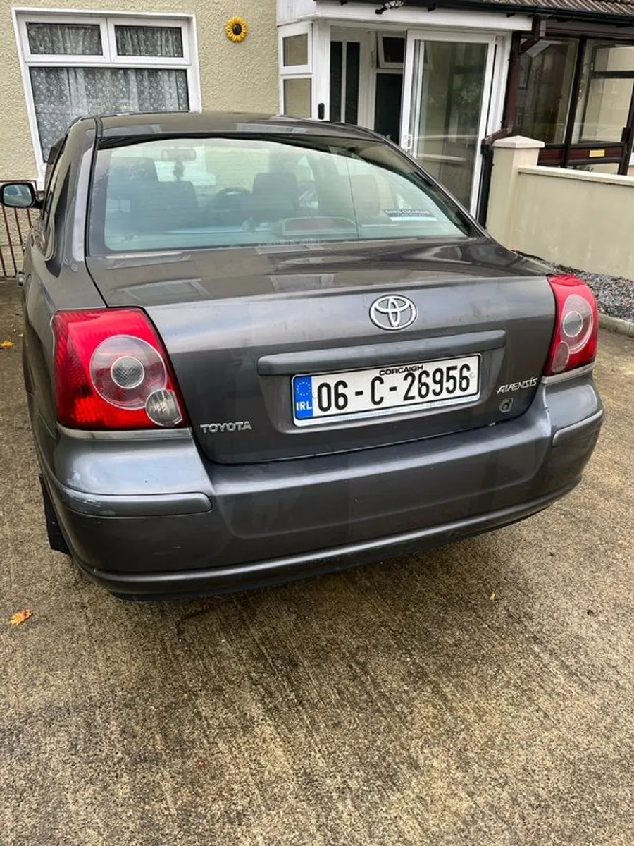 2006 Toyota Avensis - Image 4