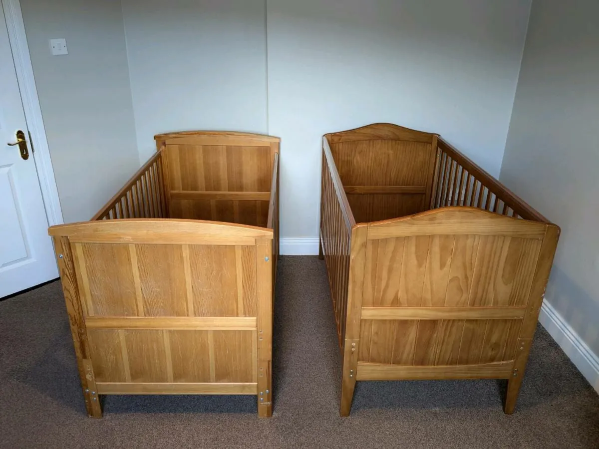 2 cot beds - Image 1