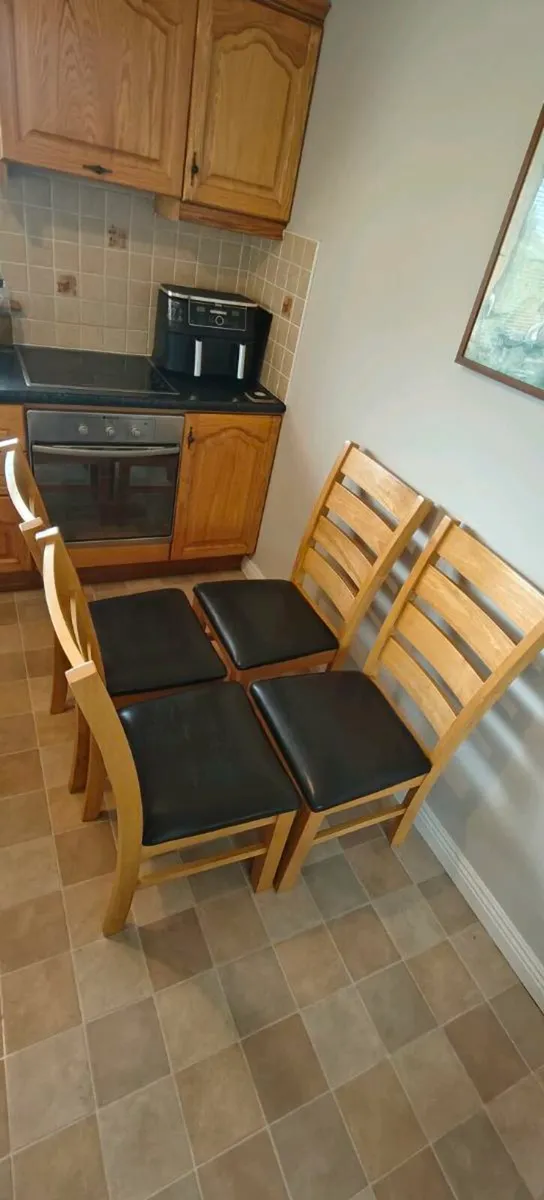 Dining Table and Chairs - Image 3
