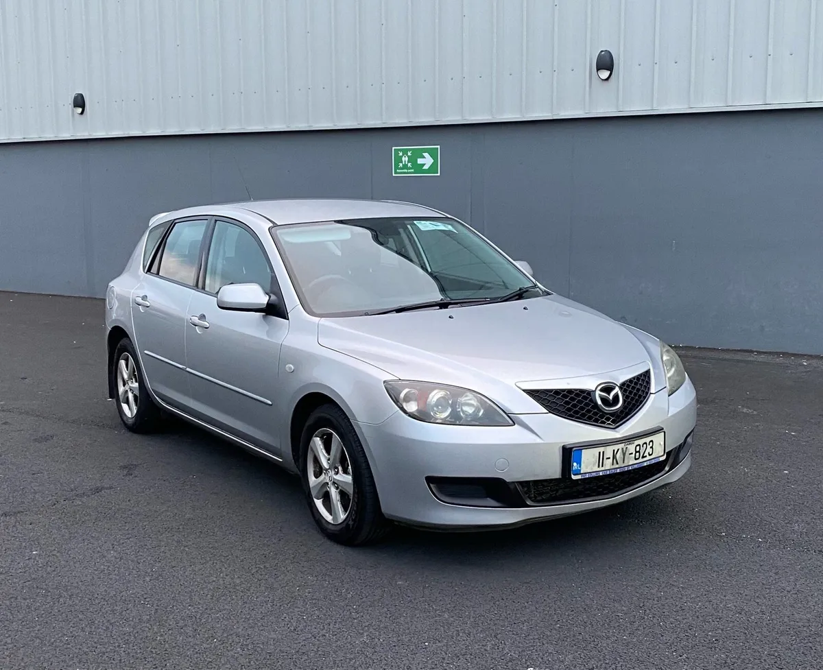 11 Mazda 3. ( 1.3 Petrol) €2150 Or Nearest Offer. - Image 1