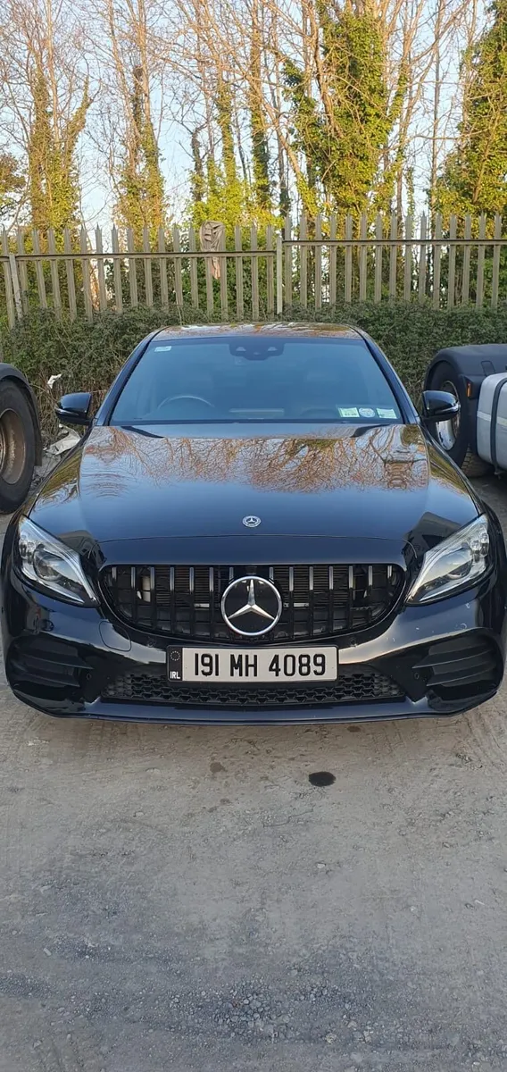 Mercedes-Benz C220d AMG Line Auto 2019 - Image 1