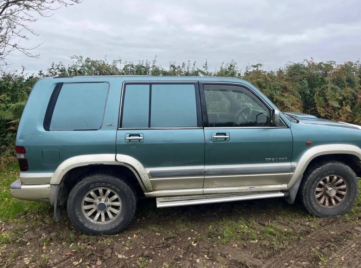 Isuzu Trooper 2005 - Image 4
